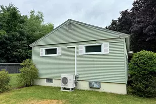 59 Pinedale St, Manchester, NH 03102 - Photo 3