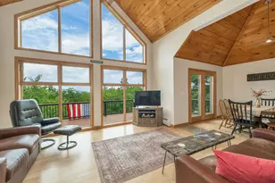 178 Highlands Dr, Conway, NH 03838 - Photo 1
