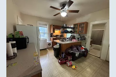 164 Pleasant Street, Claremont, NH 03743 - Photo 3