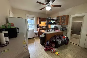 164 Pleasant St, Claremont, NH 03743 - Photo 3