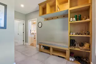 42 Old Center Rd, Deerfield, NH 03037 - Photo 21