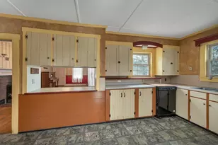 1388 S Stark Hwy, Weare, NH 03281 - Photo 13