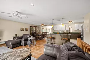 240 Hampstead St, Methuen, MA 01844 - Photo 33