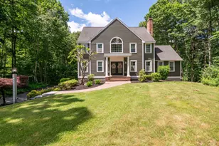 8 Coventry Ln, Derry, NH 03038 - Photo 1