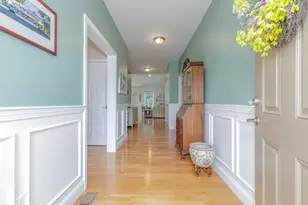 39 Morrison Dr, Londonderry, NH 03053 - Photo 3
