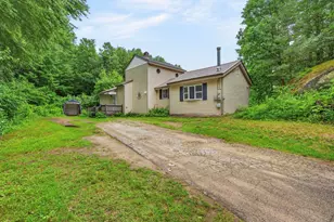 200 Bacon Rd, Henniker, NH 03242 - Photo 29