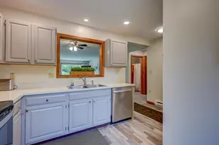 23 Northbrook Cir, Conway, NH 03860 - Photo 9
