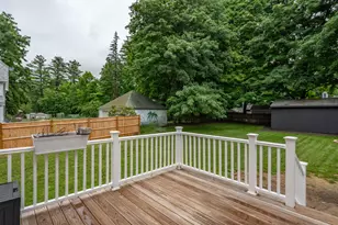 24 Fairview Ave, Derry, NH 03038 - Photo 21