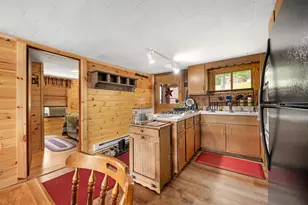 1437 Diamond Pond Rd, Stewartstown, NH 03576 - Photo 9