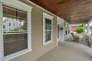 66 Ash St, Manchester, NH 03104 - Photo 5