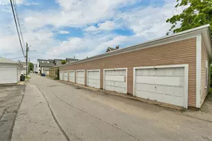 66 Ash St, Manchester, NH 03104 - Photo 13
