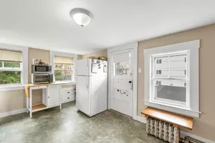66 Ash St, Manchester, NH 03104 - Photo 41