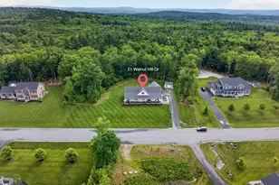 21 Walnut Hill Dr, Hooksett, NH 03106 - Photo 3