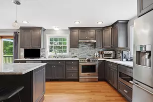 23 Peaslee Crossing Rd, Newton, NH 03858 - Photo 13