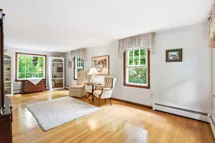 9 King Edward Dr, Londonderry, NH 03053 - Photo 7