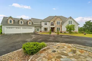 129 N Rd, Hillsboro, NH 03244 - Photo 1