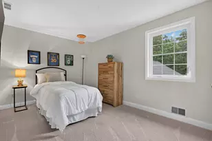 7 Cheshire Ct, Londonderry, NH 03053 - Photo 33