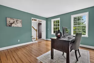 7 Cheshire Ct, Londonderry, NH 03053 - Photo 13