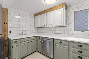 111 Manchester St, Nashua, NH 03064 - Photo 9