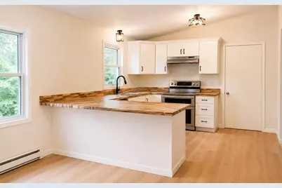 301 Shaker Street, New London, NH 03257 - Photo 5