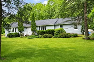 301 Shaker St, New London, NH 03257 - Photo 3
