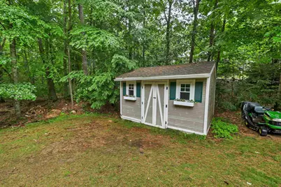 55 Dunlap Drive, Bedford, NH 03110 - Photo 13