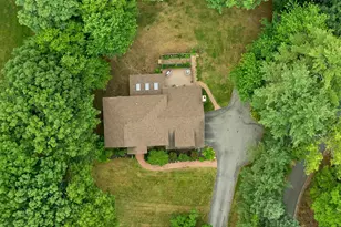 55 Dunlap Dr, Bedford, NH 03110 - Photo 9