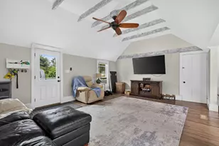 33 Border St, Amherst, NH 03031 - Photo 17