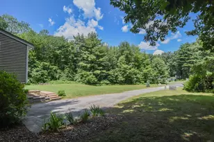 3 Greenleaf St, Merrimack, NH 03054 - Photo 7