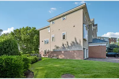 81 Riverwalk Way #2A, Manchester, NH 03101 - Photo 43