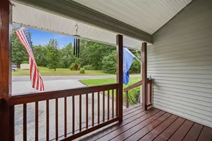 306 Phillip St, Manchester, NH 03102 - Photo 3