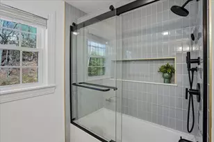 18 Hawk Dr, Bedford, NH 03110 - Photo 45
