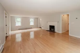 20 Wheaton Dr, Pelham, NH 03076 - Photo 25