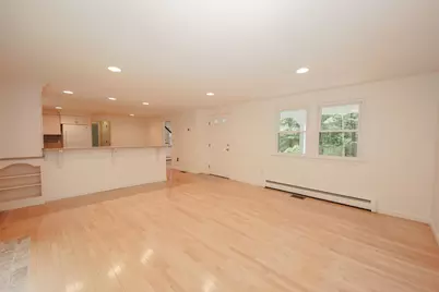 20 Wheaton Drive, Pelham, NH 03076 - Photo 5
