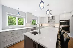 11 Hammar Rd, Nashua, NH 03062 - Photo 3