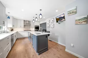 11 Hammar Rd, Nashua, NH 03062 - Photo 1