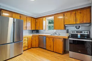 493 Laurel St, Manchester, NH 03103 - Photo 7