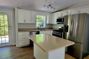 16 Magnolia Ln, Belmont, NH 03220 - Photo 9