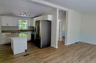 16 Magnolia Ln, Belmont, NH 03220 - Photo 7