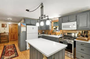 8 New London Dr, Barnstead, NH 03225 - Photo 3