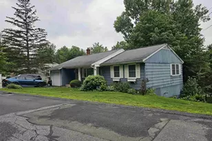 16 Edwin Ave, Claremont, NH 03743 - Photo 3