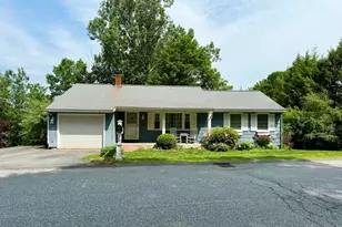 16 Edwin Ave, Claremont, NH 03743 - Photo 3