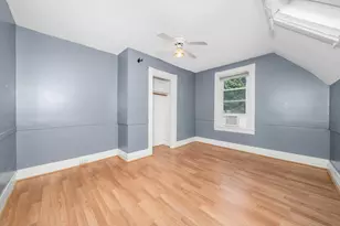 9 Grove St, Derry, NH 03038 - Photo 11