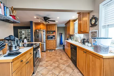 874 Belmont Street, Manchester, NH 03104 - Photo 21