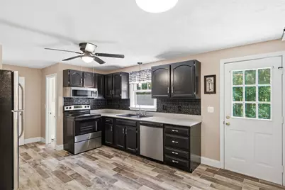 9 Midridge Circle, Londonderry, NH 03053 - Photo 5