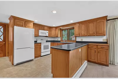 34 Harvey Way, Hillsboro, NH 03244 - Photo 17