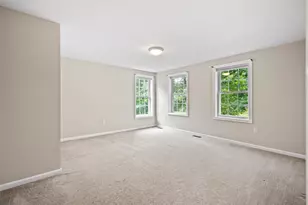 25 Melba Dr, Hudson, NH 03051 - Photo 25
