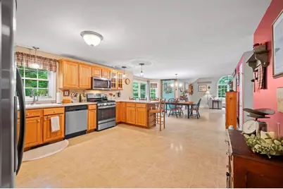 25 Melba Drive, Hudson, NH 03051 - Photo 7