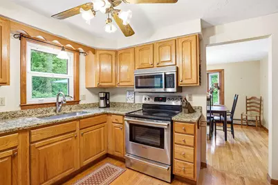 22 Erik Street, Merrimack, NH 03054 - Photo 11