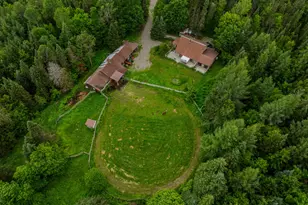 2054 Whitefield Rd, Bethlehem, NH 03574 - Photo 1